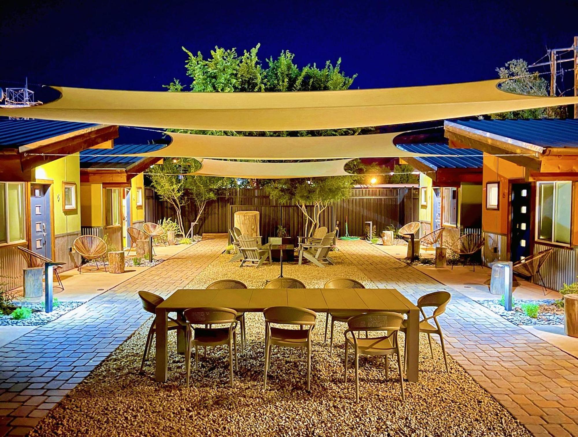 Downtown Kokopelli West 4 - Newly Remodeled Stylish Studio Moab Kültér fotó